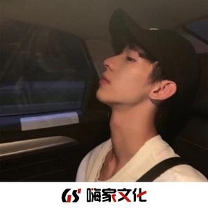 肥婆脱裤子让小伙捅
