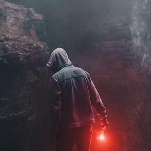 肥婆脱裤子让小伙捅
